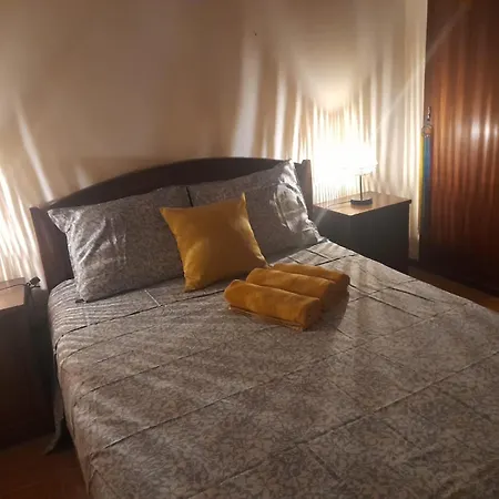 Ribeirinha House