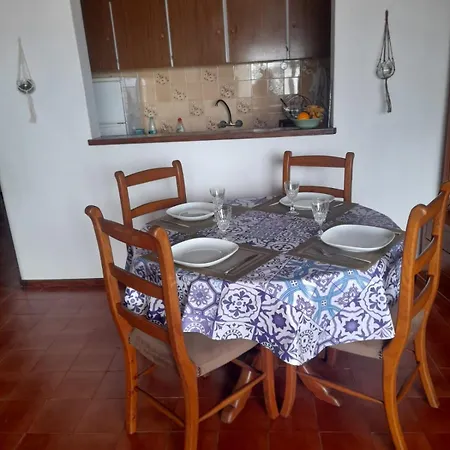 Apartamento Ribeirinha House